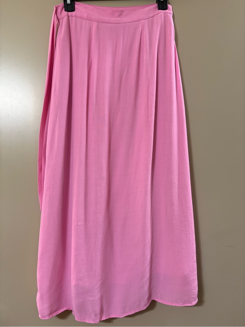 American Eagle Outfitters Bubblegum Pink Wrap Skirt